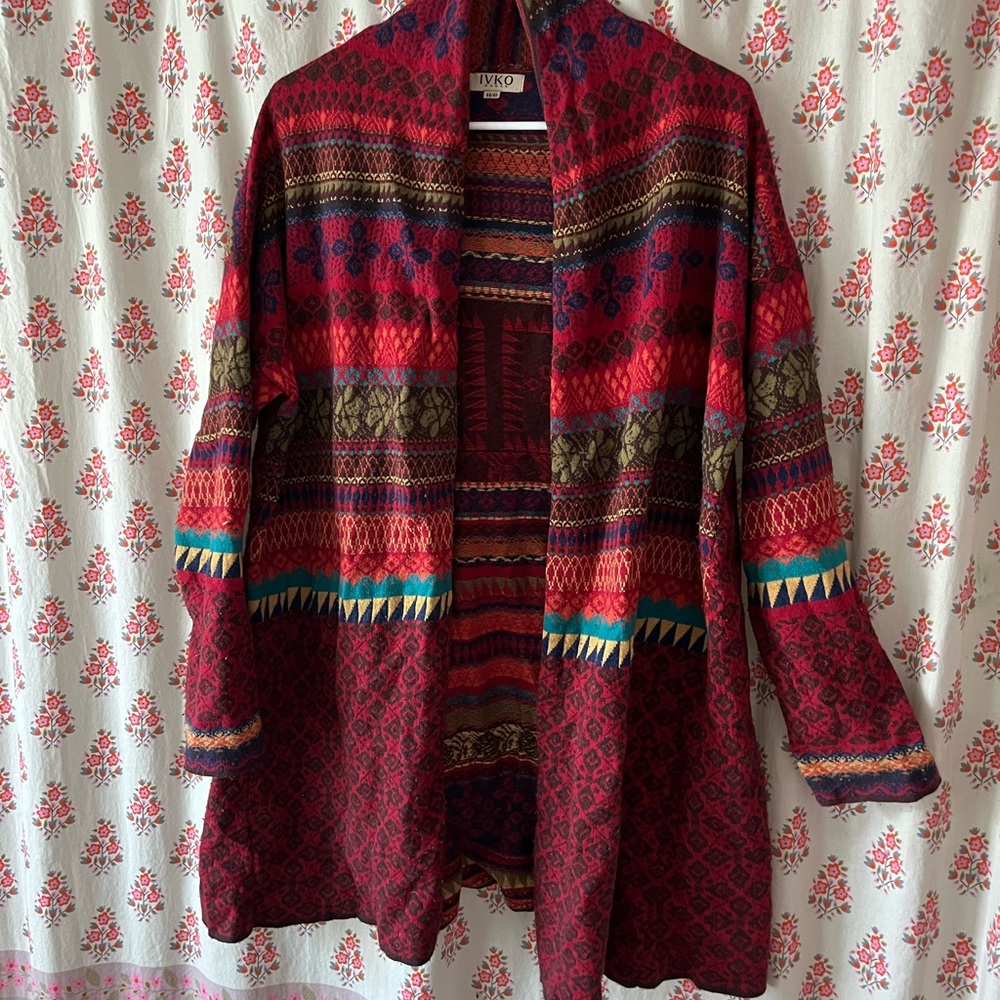 GUC - IVKO Cardigan Sweater Cherry UL 44/46 (PLEASE READ!)